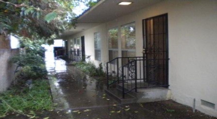 829 E Hedges Ave, Fresno, California 93728, 2 Bedrooms Bedrooms, ,1 BathroomBathrooms,Apartments,Occupied,E Hedges,1063