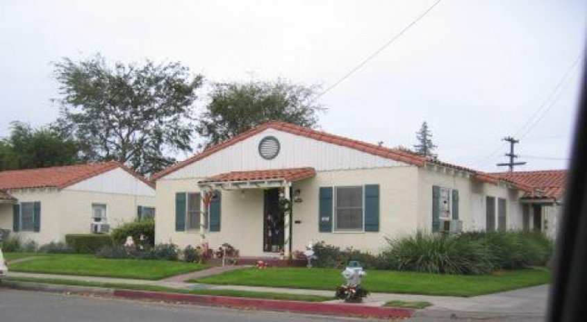 841 - 861 East Pine Ave, Fresno, California 93728, 1 Bedroom Bedrooms, ,1 BathroomBathrooms,Apartments,Occupied,Maroa Pine Cottages, East Pine ,1064