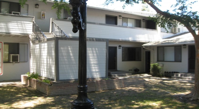 939 N Van Ness Ave, Fresno, California 93728, 1 Bedroom Bedrooms, ,1 BathroomBathrooms,Apartments,For Rent,N Van Ness,1066