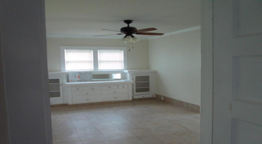 974 N Vagedes Ave, CA, California 93728, 2 Bedrooms Bedrooms, ,1 BathroomBathrooms,Homes,Occupied,N Vagedes,1026 974 N Vagedes Ave, CA, California 93728, 2 Bedrooms Bedrooms, ,1 BathroomBathrooms,Homes,Occupied,N Vagedes,1026