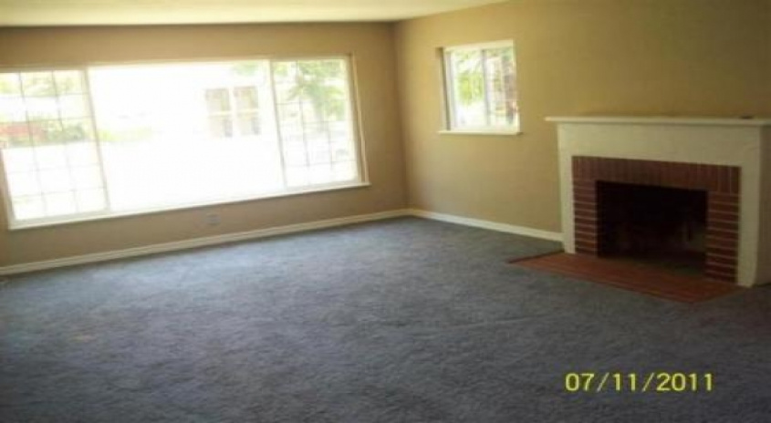 123 E Robinson Ave, CA, California 93728, 3 Bedrooms Bedrooms, ,1 BathroomBathrooms,Homes,Occupied,E Robinson,1027