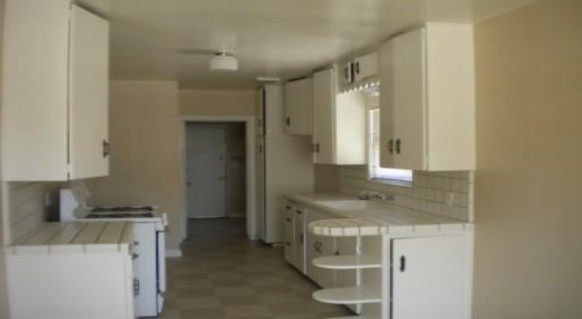 226 W Garland Ave, CA, California 93728, 2 Bedrooms Bedrooms, ,1 BathroomBathrooms,Homes,Occupied,W Garland,1033