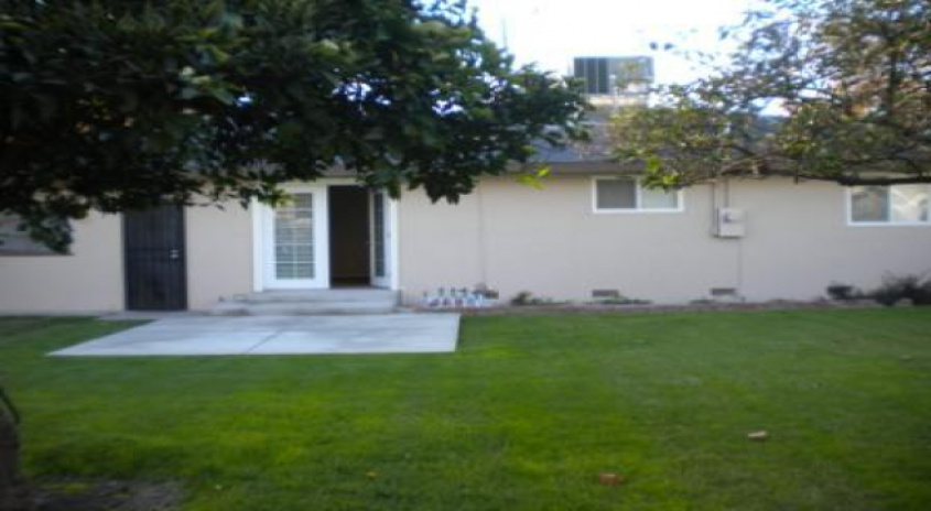 1300 N Ferger Ave, CA, California 93728, 2 Bedrooms Bedrooms, ,1 BathroomBathrooms,Homes,Occupied,N Ferger,1038