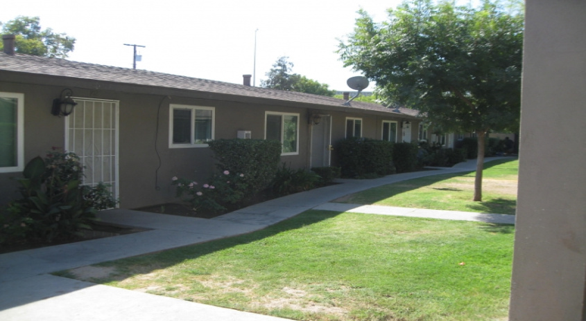 535-555 N Park Ave, Fresno, California 93728, 1 Bedroom Bedrooms, ,1 BathroomBathrooms,Apartments,Occupied,Park Avenue Apartments, N Park ,1052