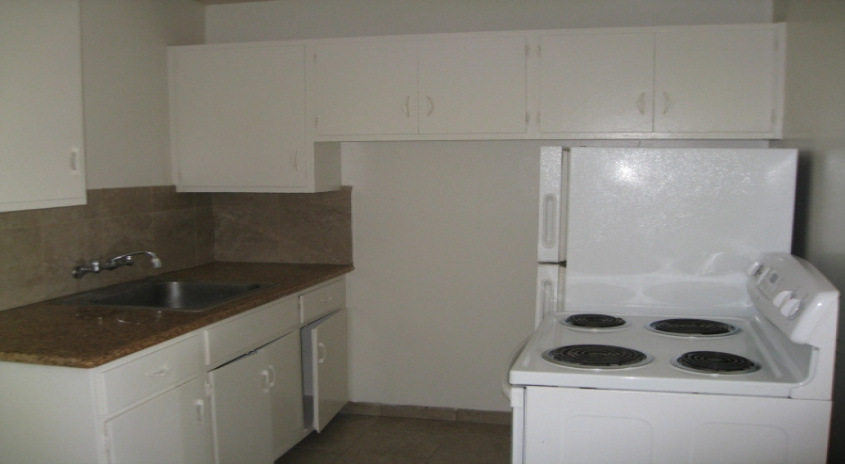 535-555 N Park Ave, Fresno, California 93728, 1 Bedroom Bedrooms, ,1 BathroomBathrooms,Apartments,Occupied,Park Avenue Apartments, N Park ,1052