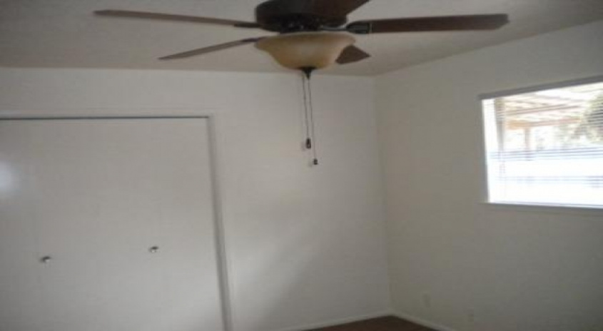 122 - 126 W Dayton Ave, Fresno, California 93728, 3 Bedrooms Bedrooms, ,2 BathroomsBathrooms,Apartments,Occupied,W Dayton,1054