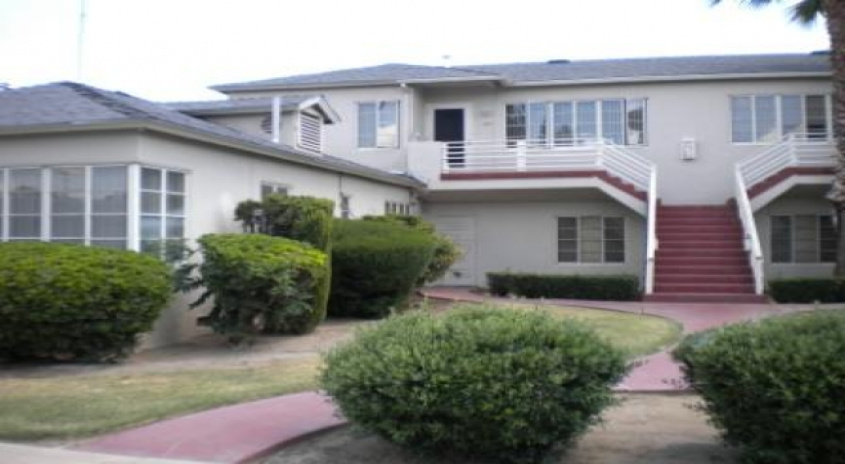 834 - 840 E Elizabeth Ave, Fresno, California 93728, 2 Bedrooms Bedrooms, ,1 BathroomBathrooms,Apartments,Occupied,E Elizabeth,1056